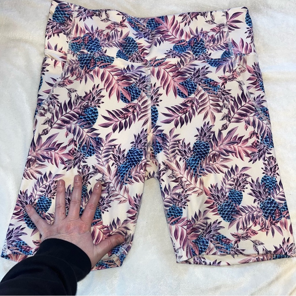 Quick Dry Athletic Shorts Pockets Included XXL Pineapple
